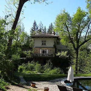 Hostellerie Restaurant Les Gorges De L'aveyron Hotel